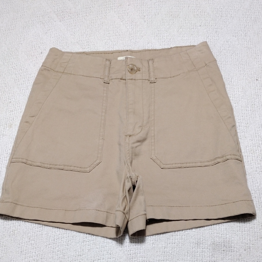 NWT Telluride Women's Tan Outdoor Shorts Size 4